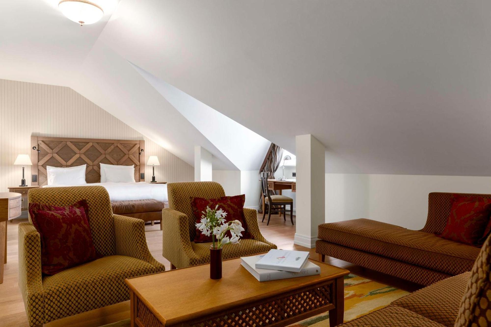 Grand Hotel Kempinski High Tatras Štrbské Pleso Екстериор снимка