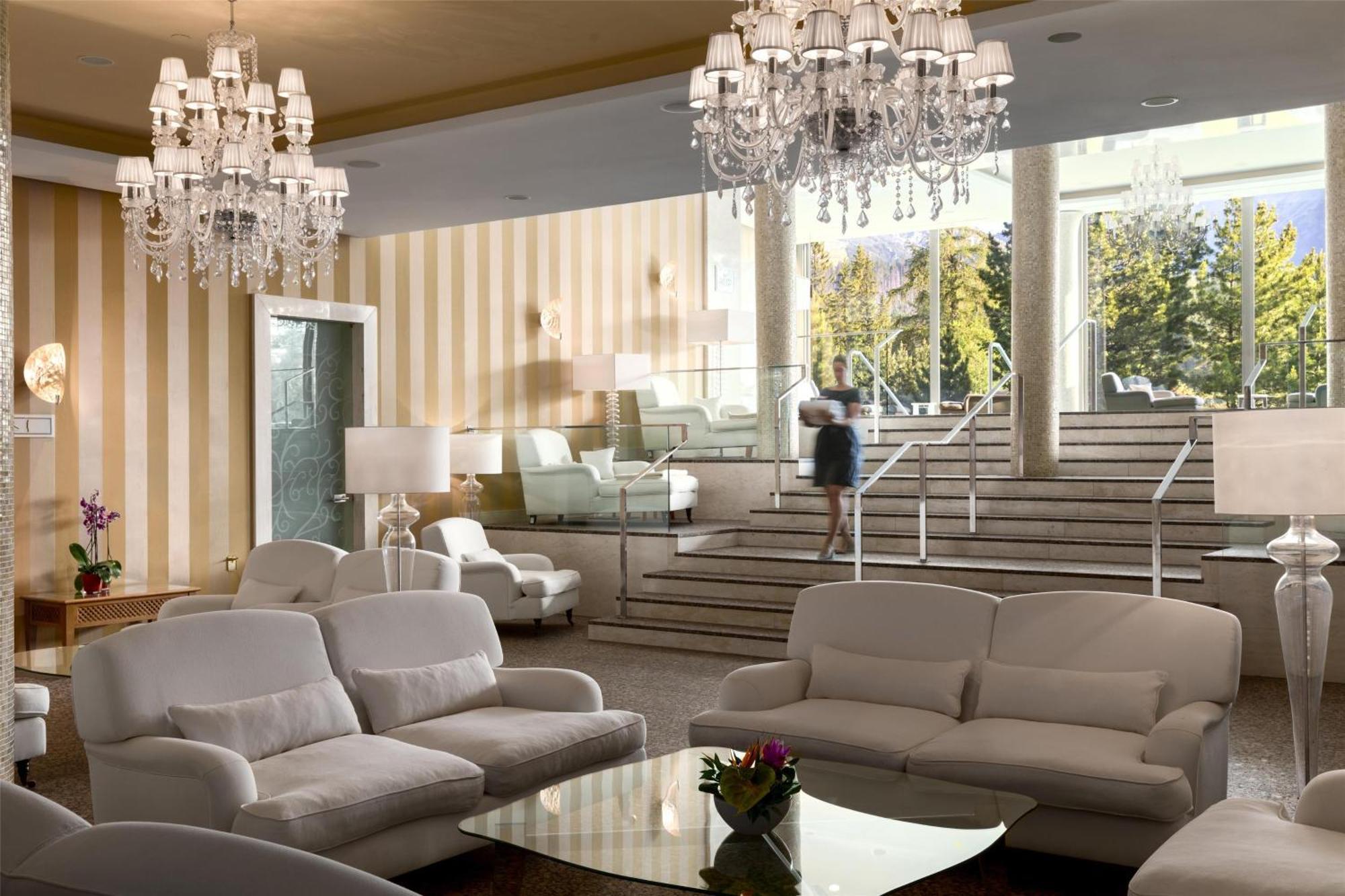 Grand Hotel Kempinski High Tatras Štrbské Pleso Екстериор снимка