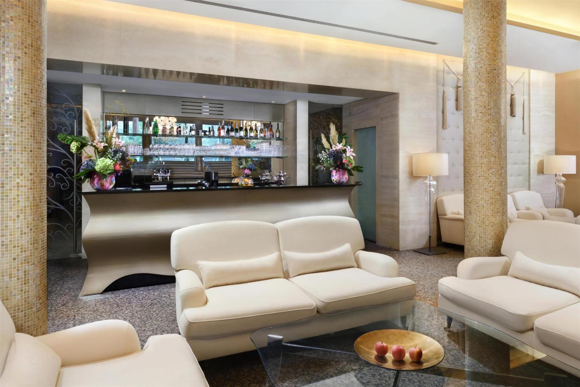 Grand Hotel Kempinski High Tatras Štrbské Pleso Екстериор снимка
