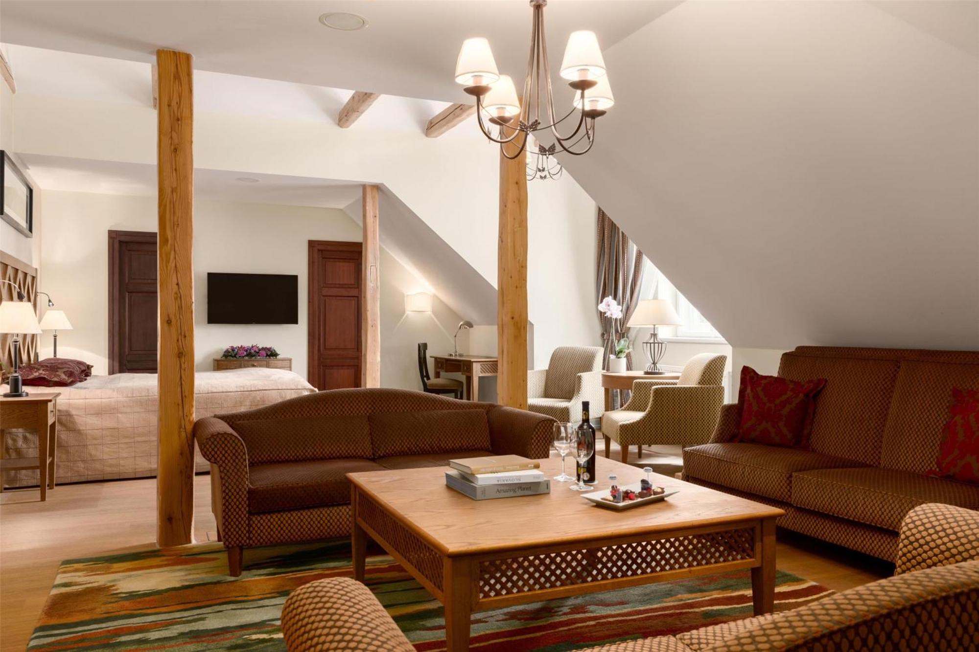 Grand Hotel Kempinski High Tatras Štrbské Pleso Екстериор снимка