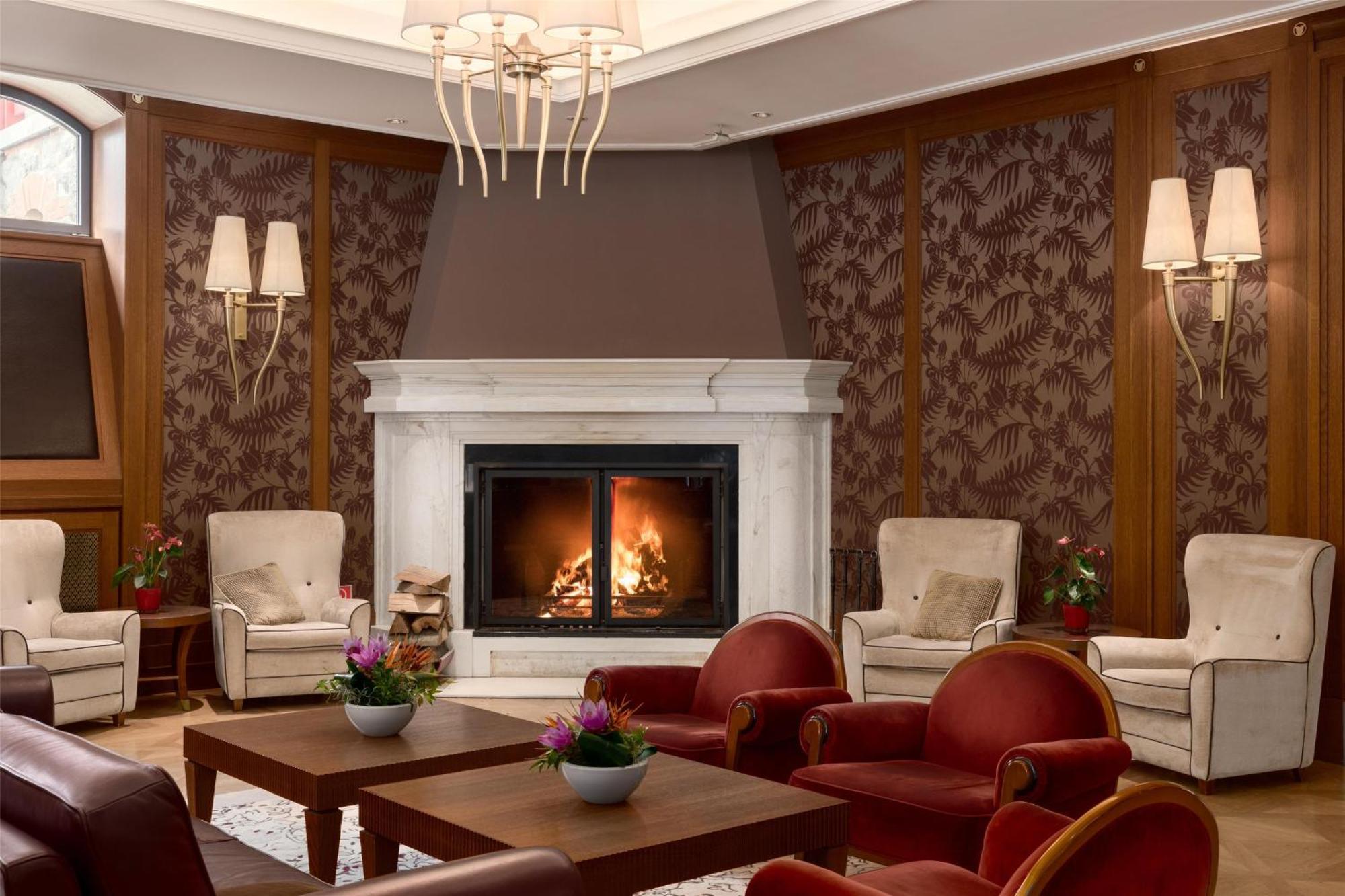 Grand Hotel Kempinski High Tatras Štrbské Pleso Екстериор снимка
